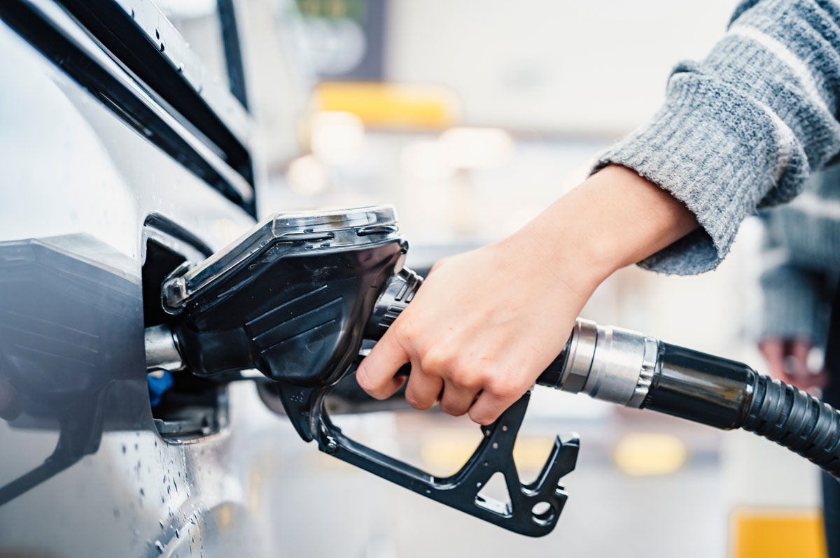 Les TPE et PME peuvent verser jusqu’à 1 000 € de prime carburant exonérée d’ici fin 2026